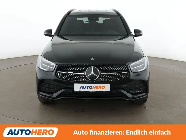 Mercedes-Benz GLC view 9