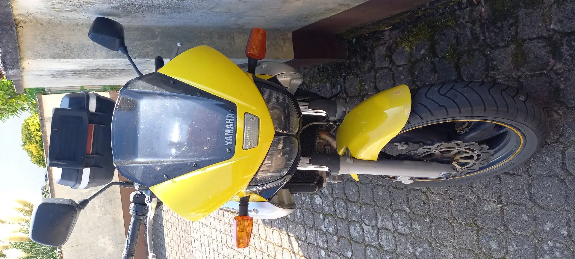 Yamaha TDM 850 Plateado - 2