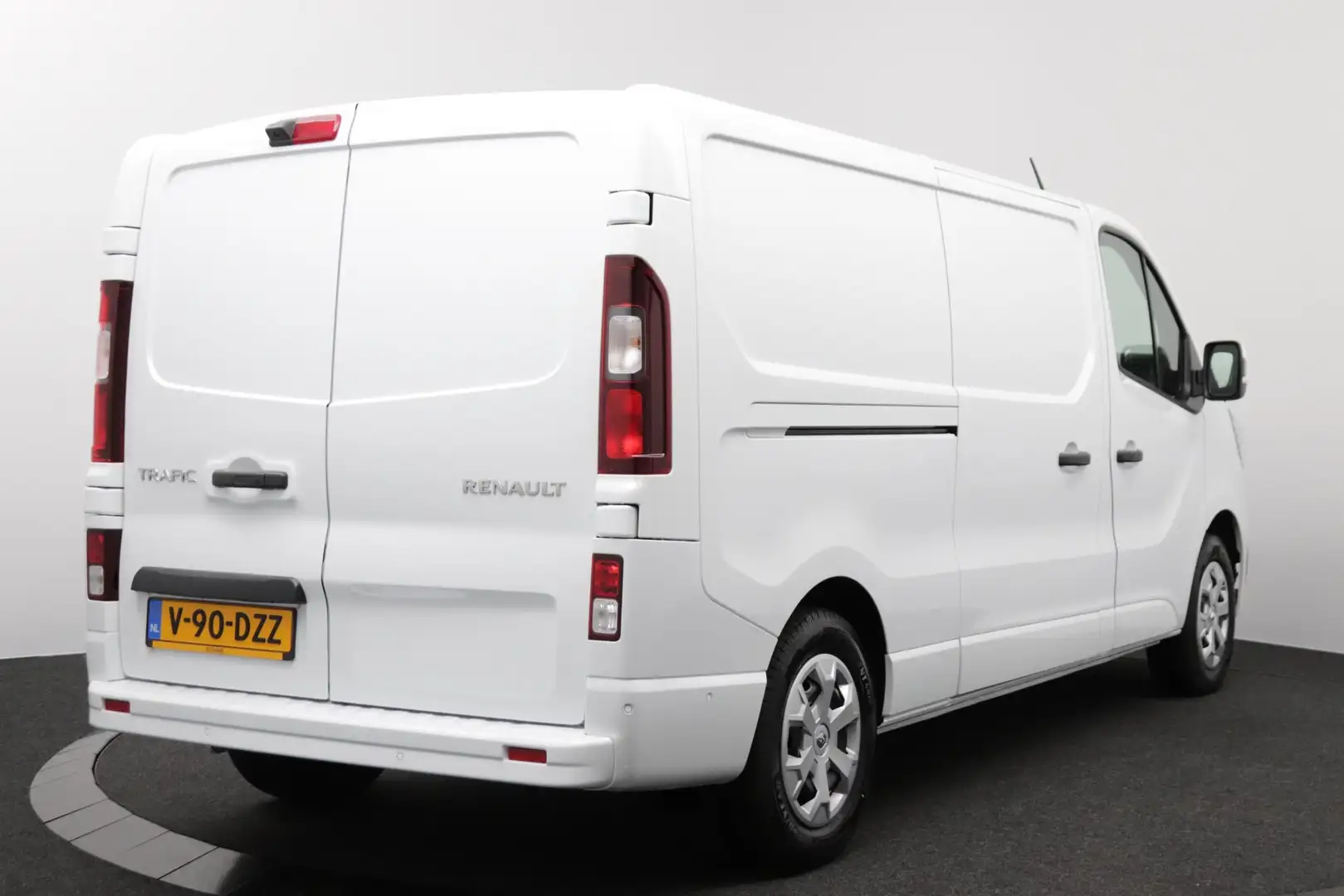 Renault Trafic E-Tech T29 L2H1 Advance 52 kWh 100% Elektrisch | Bílá - 2