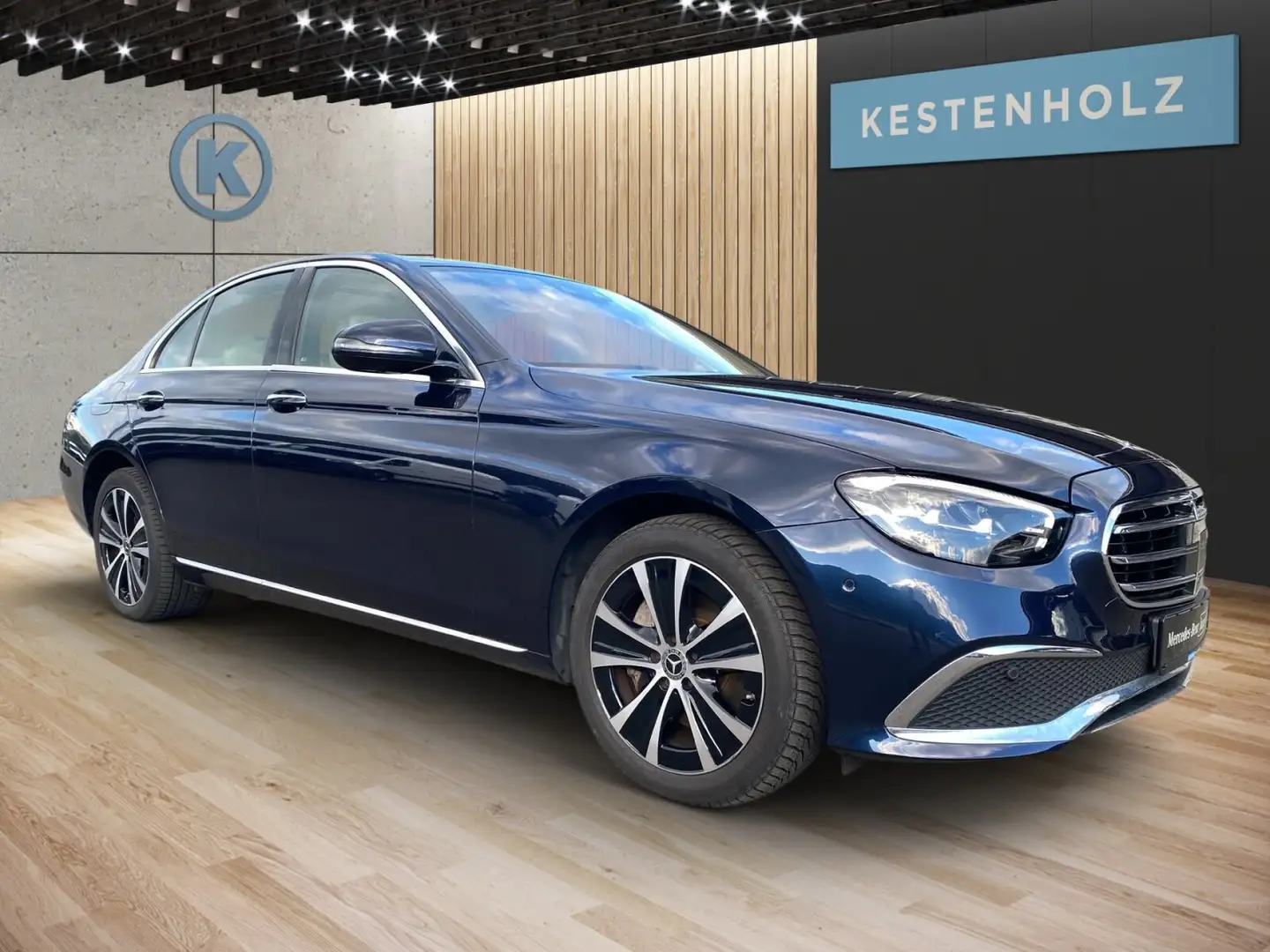 Mercedes-Benz E 300 E 300 e Limousine *EXCLUSIVE*MEMO*360°*PANO* Blau - 2