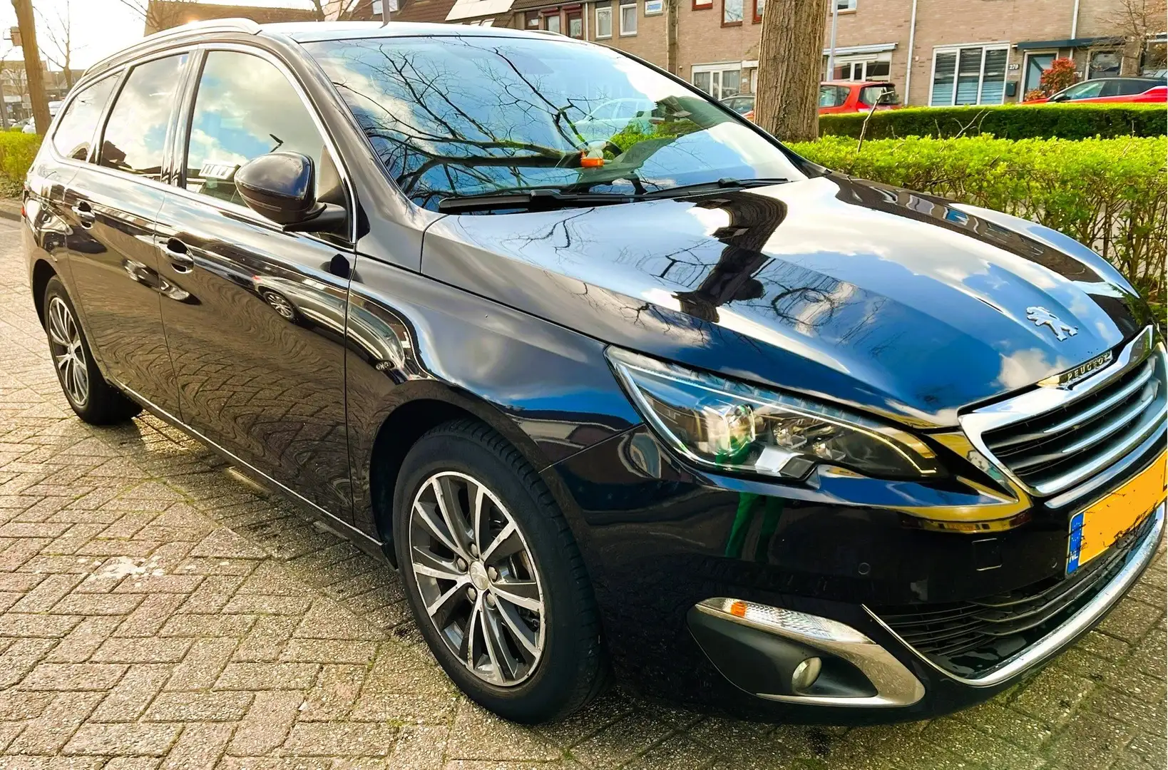 Peugeot 308 Peugeot 308 AUTOMAAT Cruise&Climate control, Blauw - 1