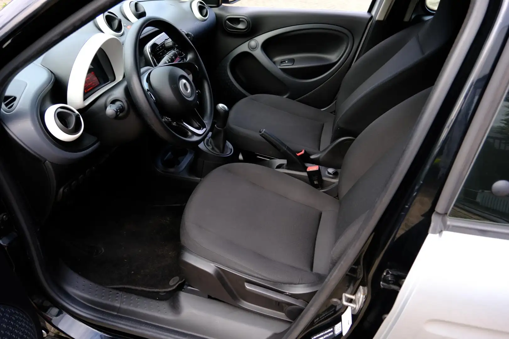 smart forFour 1.0 Pure 5-drs Clima|Cruise|LMV Grijs - 2