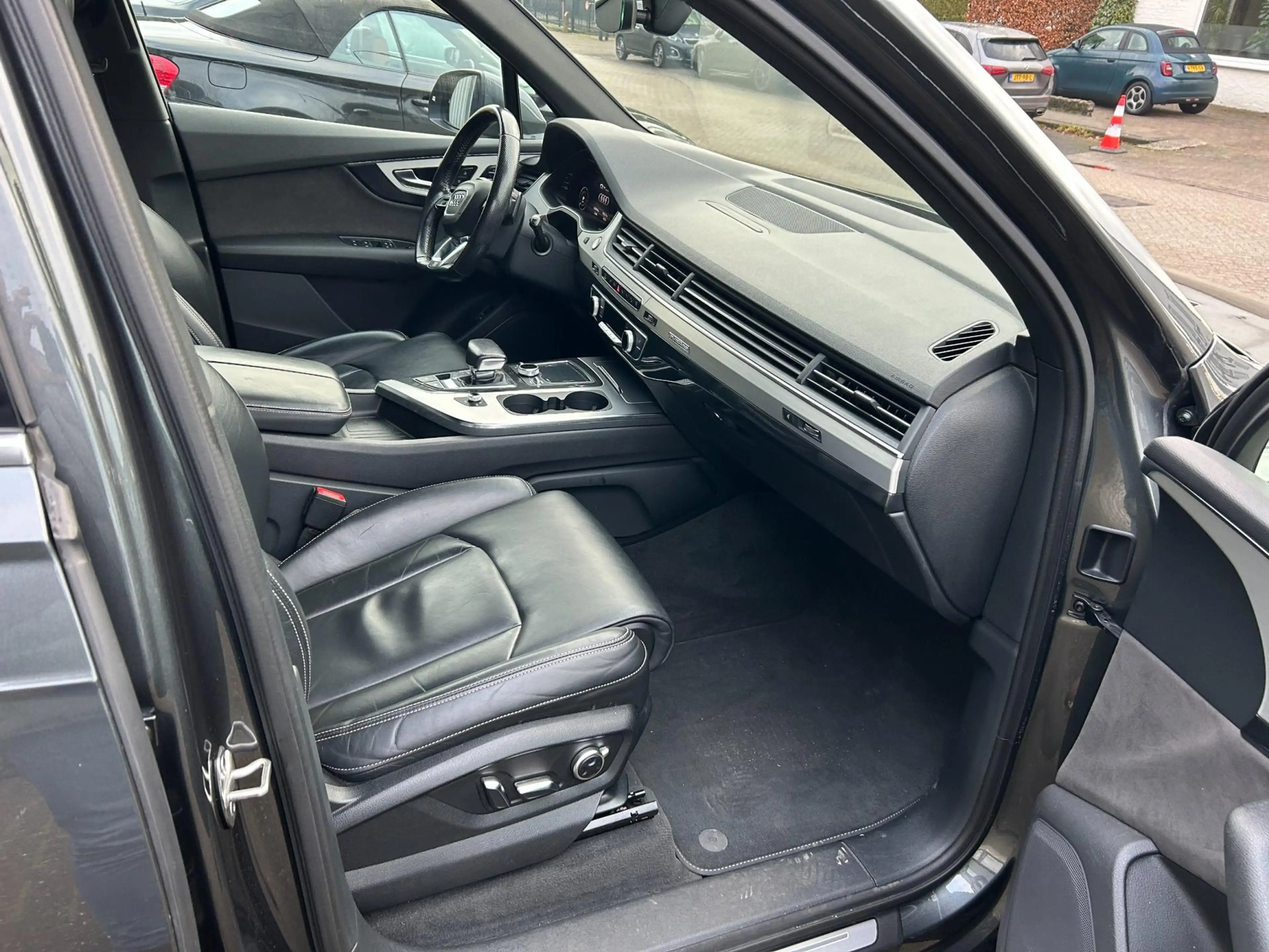 Audi Q7 e-tron 3.0 TDI quattro Sport leder int ,21 inch velgen — photo 2