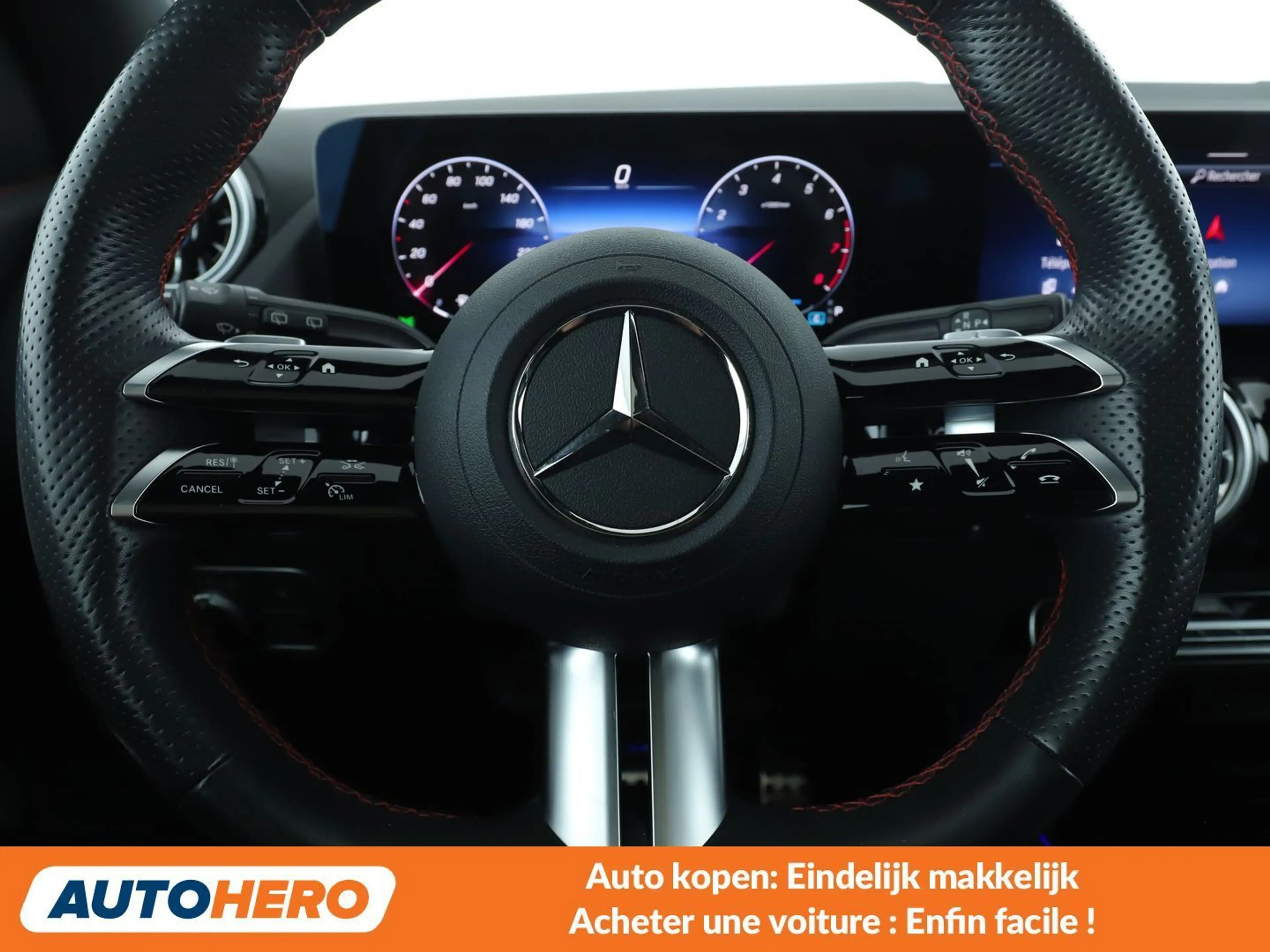 Mercedes-Benz GLA 220 GLA 220 Mild-Hybrid 4Matic AMG Line — photo 5