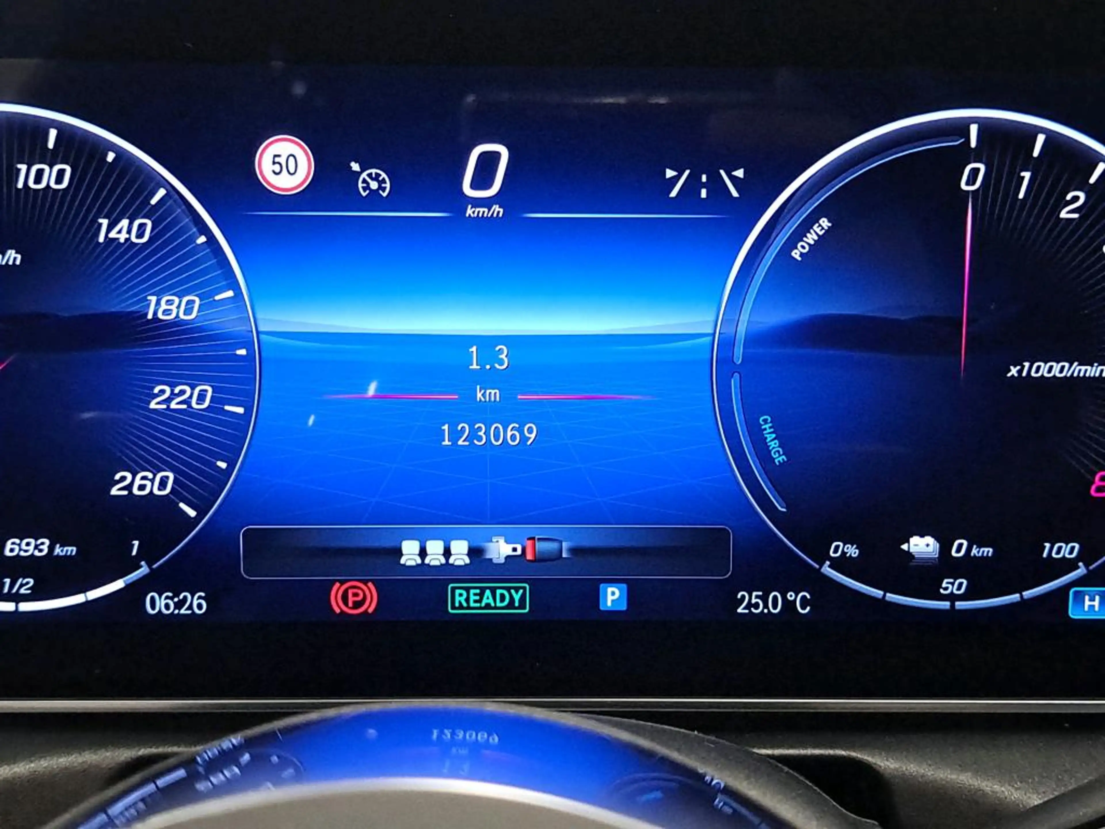 Mercedes-Benz C 300 Estate e Plug-In Hybride Trekhaak | Panorama Schui — photo 7