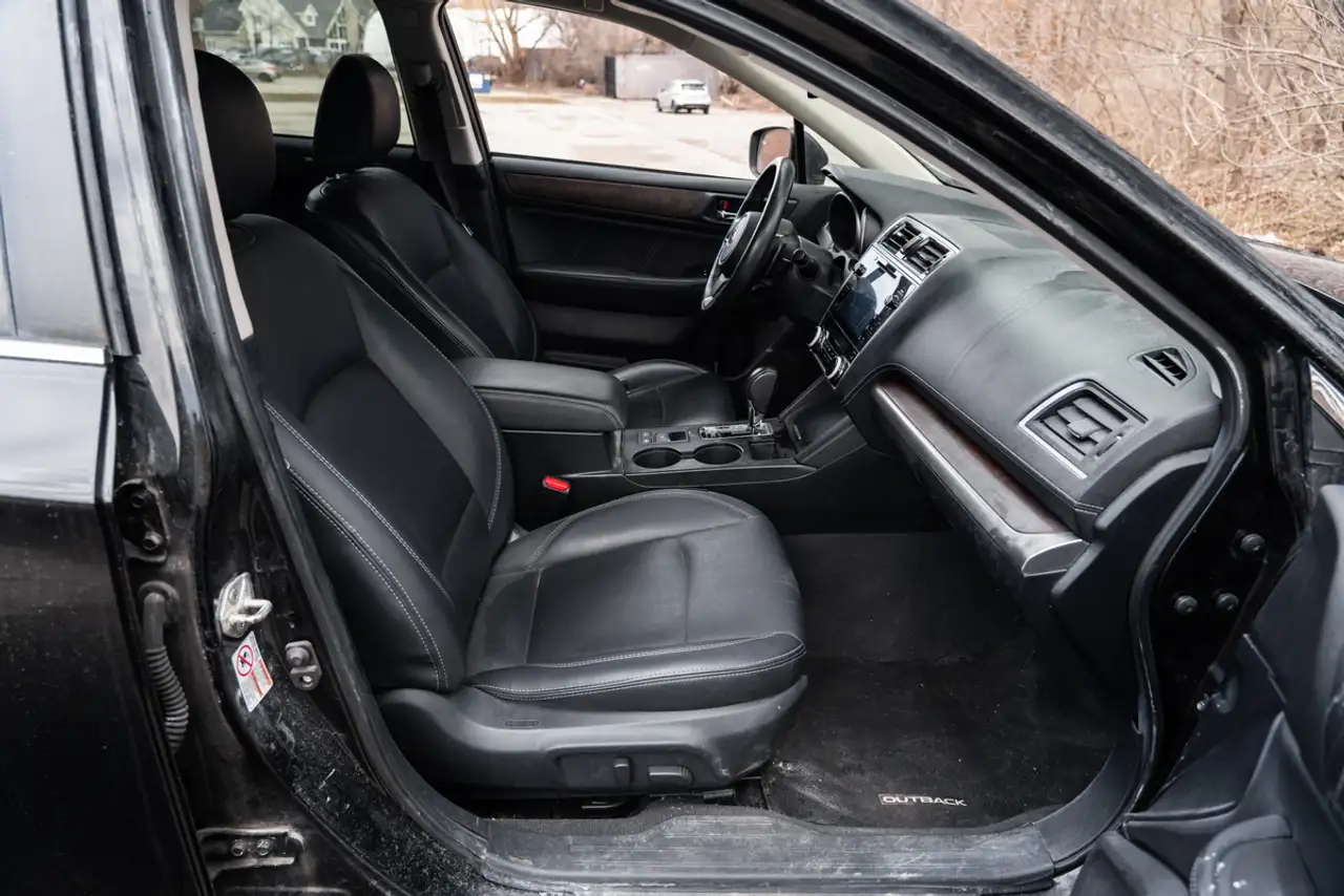 Subaru OUTBACK fotografie Subaru OUTBACK