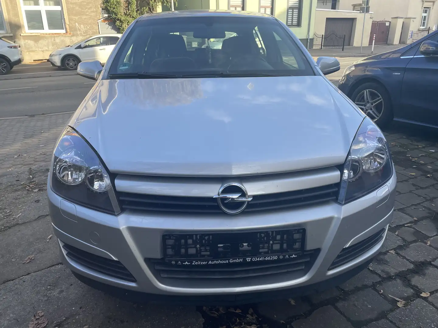 Opel Astra Astra Fließheck  5-Türer 1.4 Enjoy Silver - 2