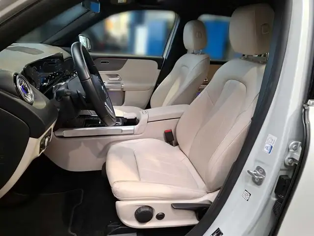 Mercedes-Benz EQB view 16