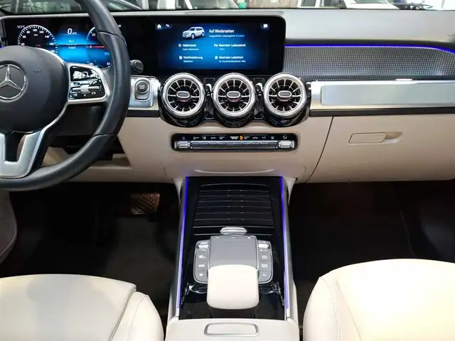 Mercedes-Benz EQB view 13