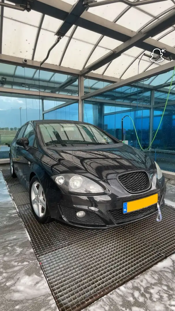 SEAT Leon 1.4 TSI Style Czarny - 2