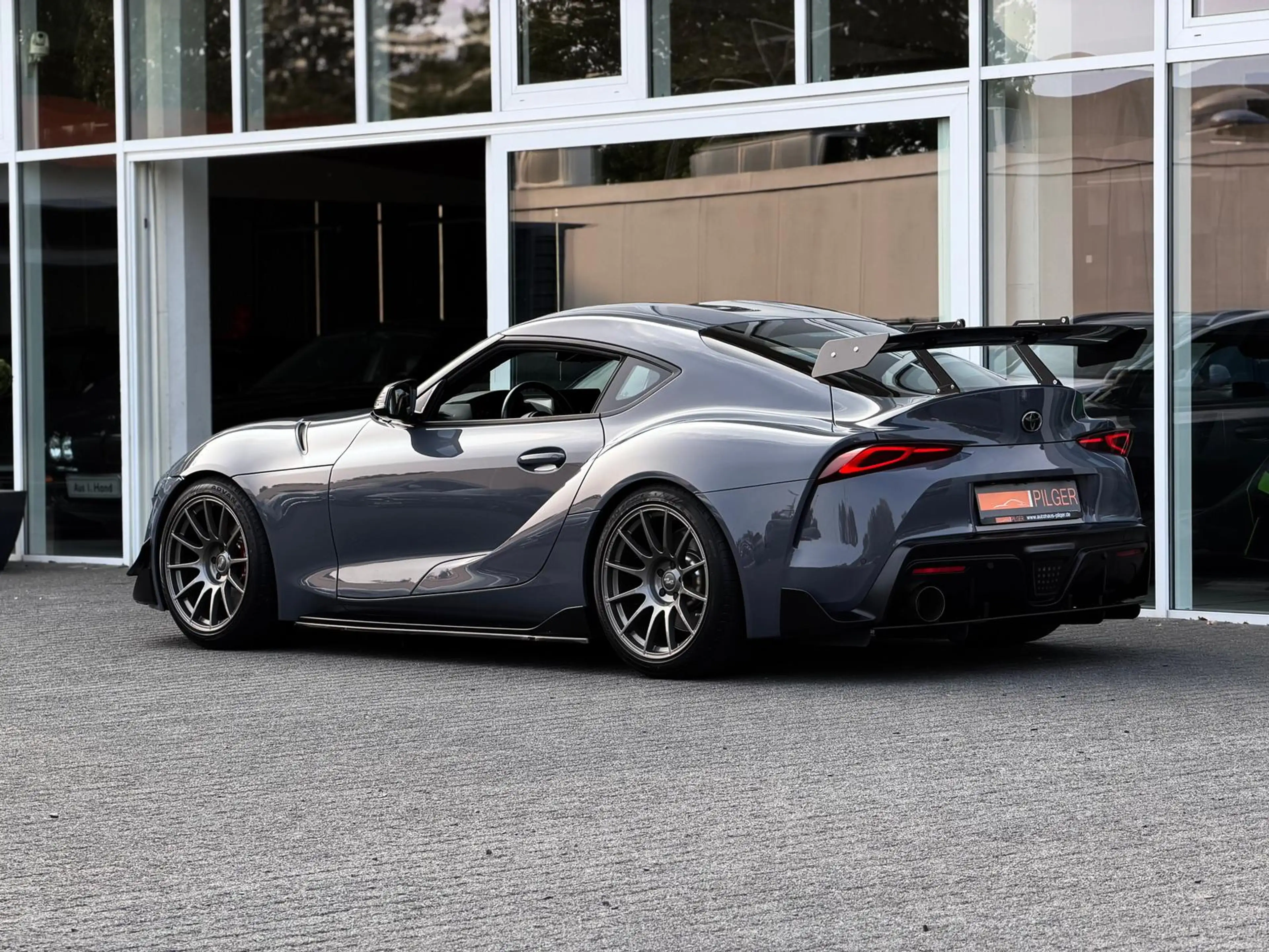 Toyota Supra *LED*HUD*PDC*Track*Carbon*Shifter*Schale — photo 6