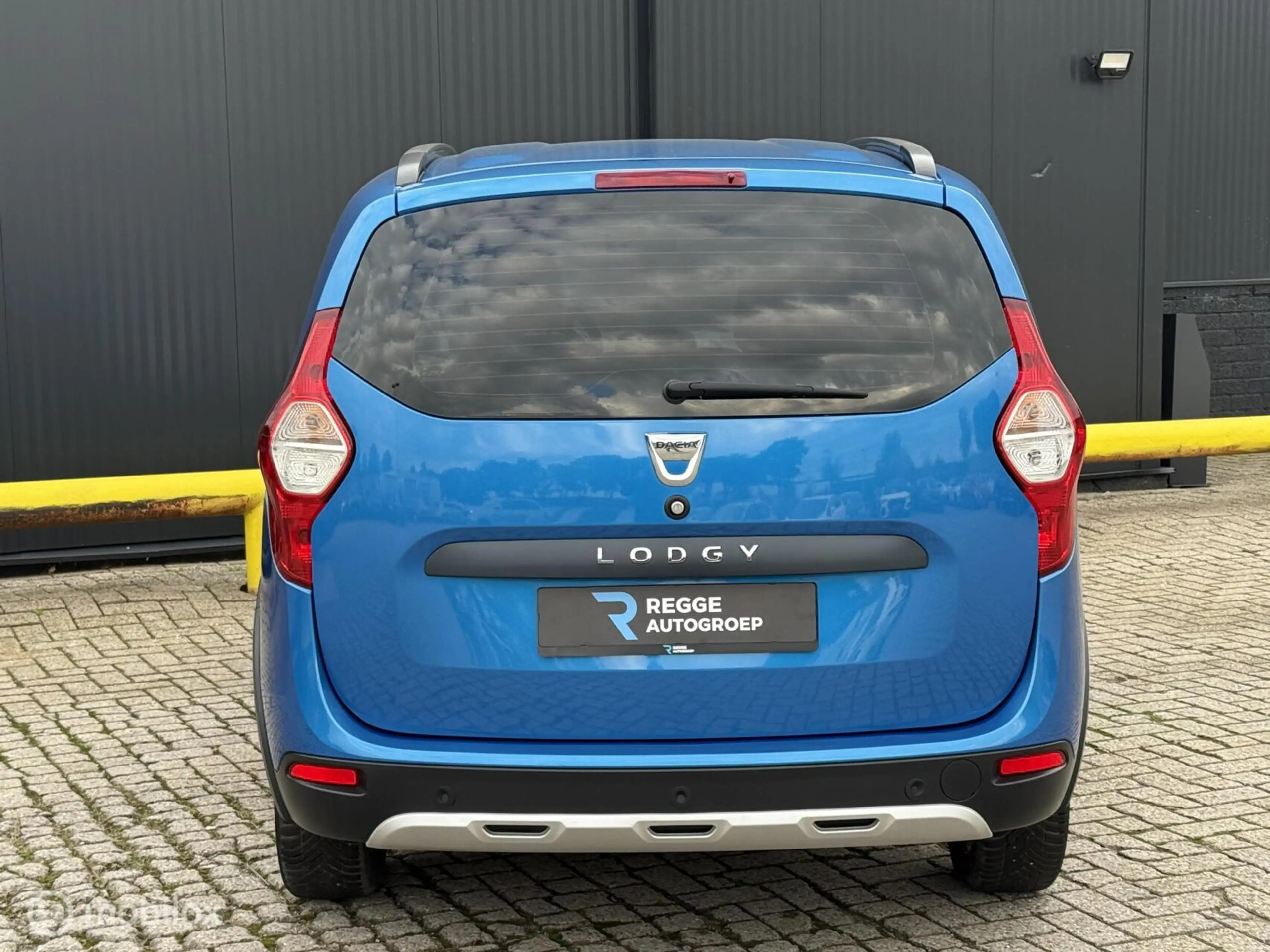 Dacia Lodgy 1.2 TCe Stepway 5p. CRUISE | PDC — photo 8