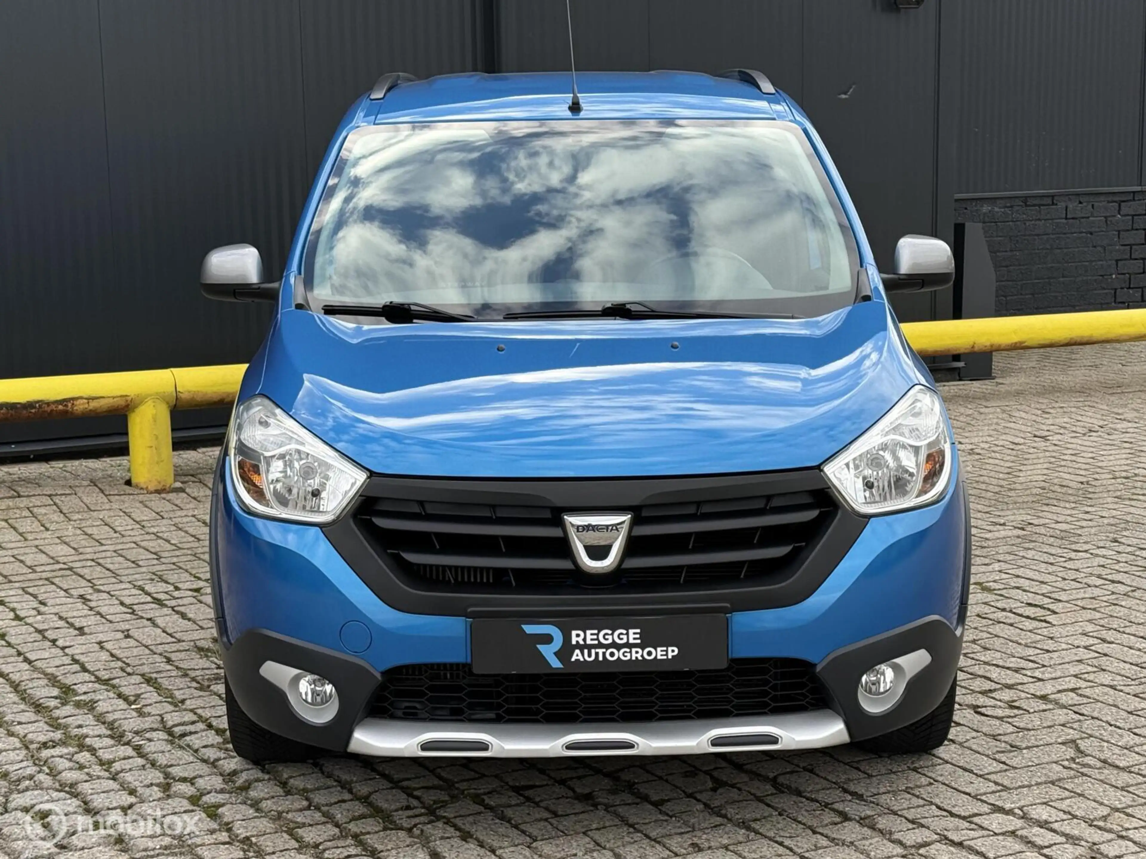 Dacia Lodgy 1.2 TCe Stepway 5p. CRUISE | PDC — photo 5