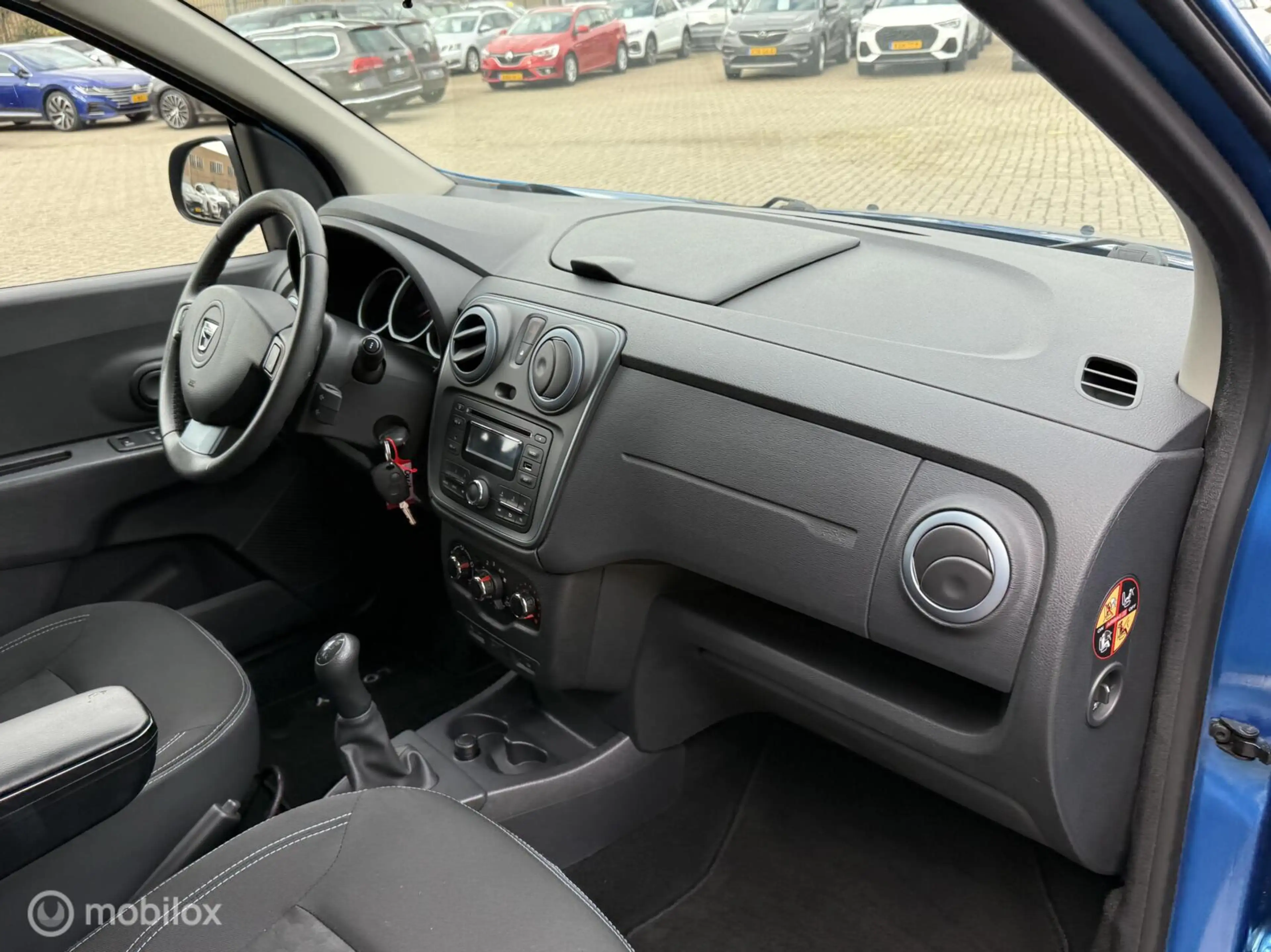 Dacia Lodgy 1.2 TCe Stepway 5p. CRUISE | PDC — photo 13