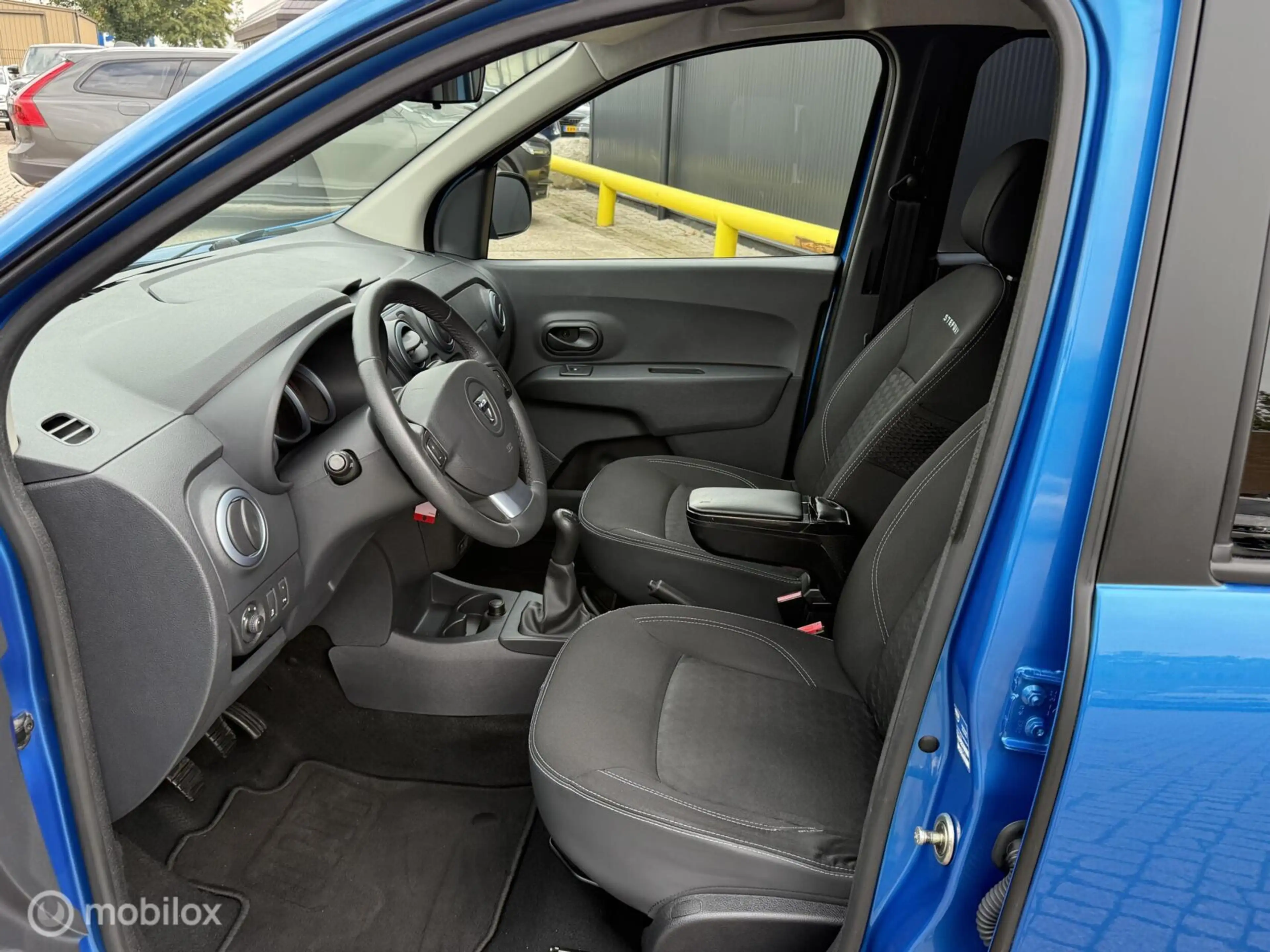 Dacia Lodgy 1.2 TCe Stepway 5p. CRUISE | PDC — photo 10