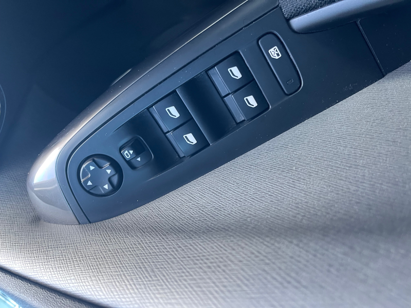 Citroen Grand C4 SpaceTourer Shine — photo 12