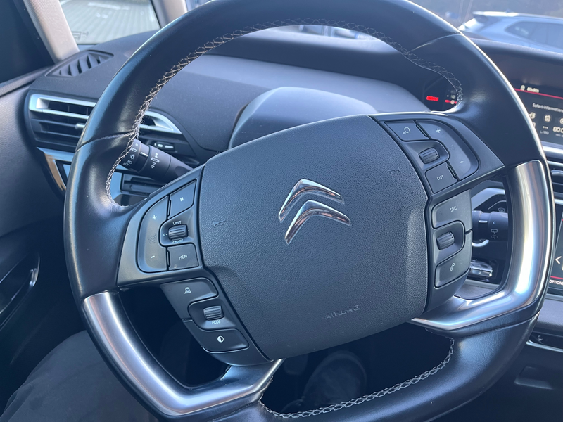 Citroen Grand C4 SpaceTourer Shine — photo 11