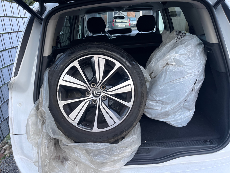 Citroen Grand C4 SpaceTourer Shine — photo 2