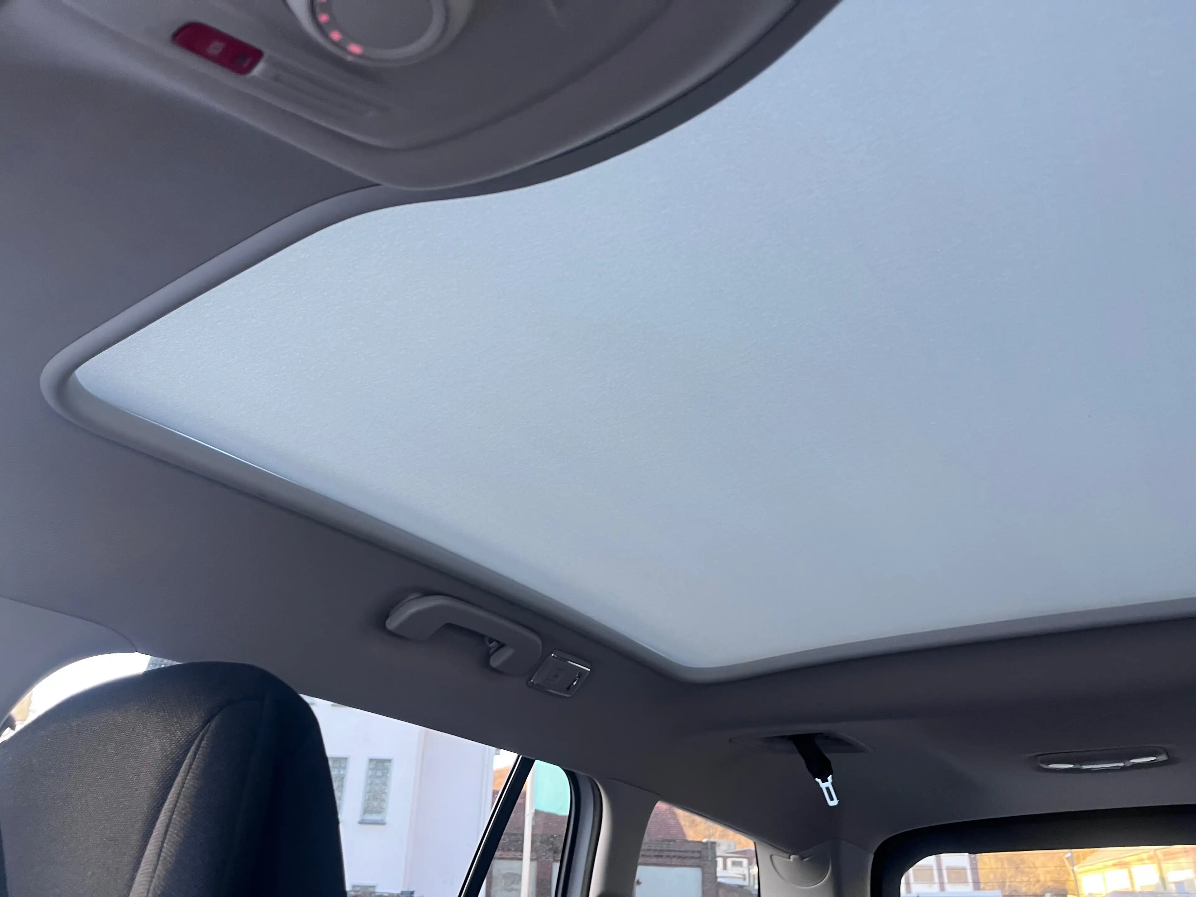 Citroen Grand C4 SpaceTourer Shine — photo 7