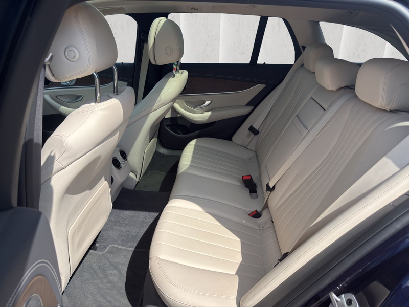 Mercedes-Benz E 400 T 4Matic*MBUX*Pano*HeadUp*LED*AHK — photo 13