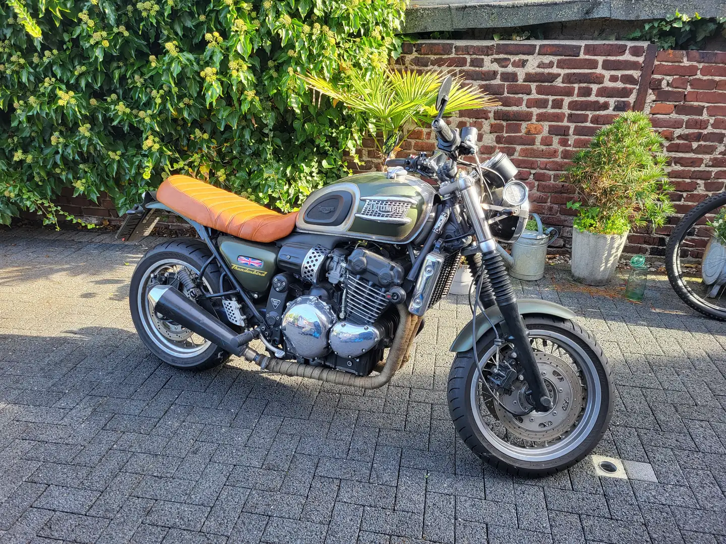 Triumph Thunderbird Sport T 309 RT - 1