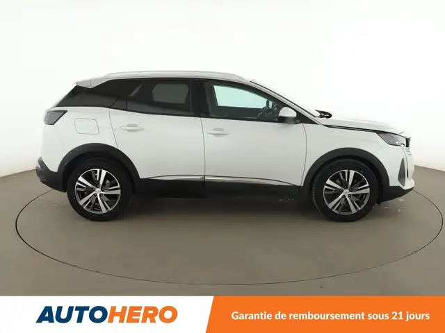 Peugeot 3008 view 7