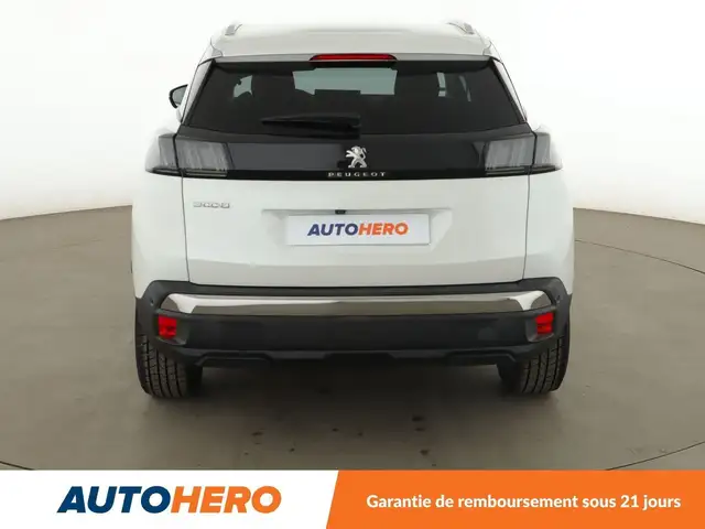 Peugeot 3008 view 5
