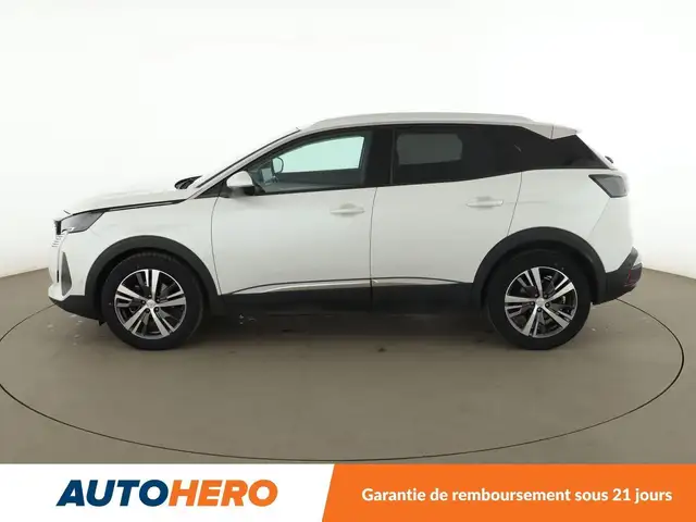 Peugeot 3008 view 3