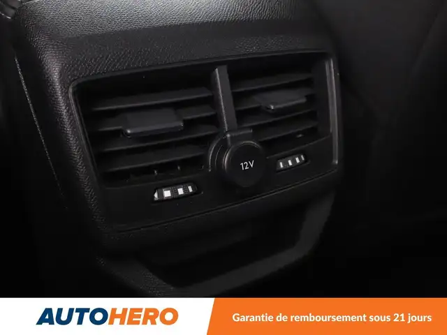 Peugeot 3008 view 14