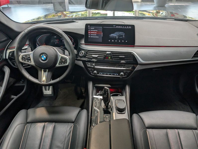 BMW 540 d xDrive Touring M Sport Aut. 1.Hand — photo 8