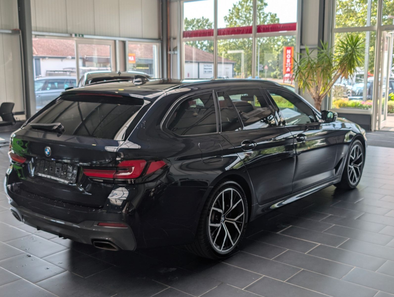BMW 540 d xDrive Touring M Sport Aut. 1.Hand — photo 4