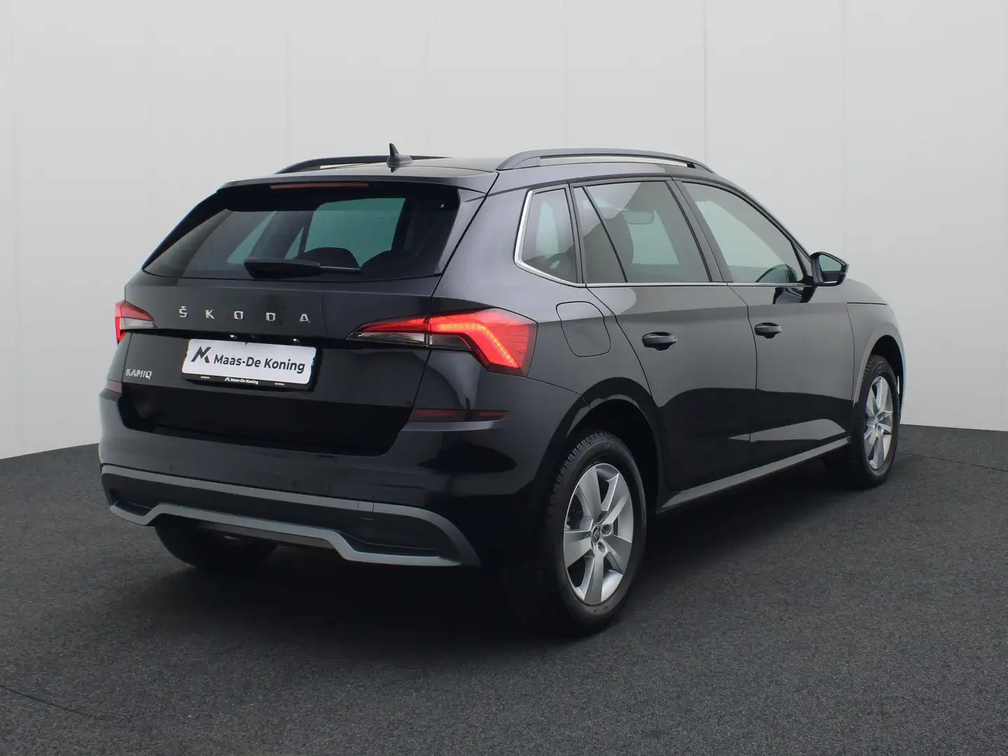 Skoda Kamiq 1.0 TSI 110PK Business Edition DSG automaat · Came Zwart - 2