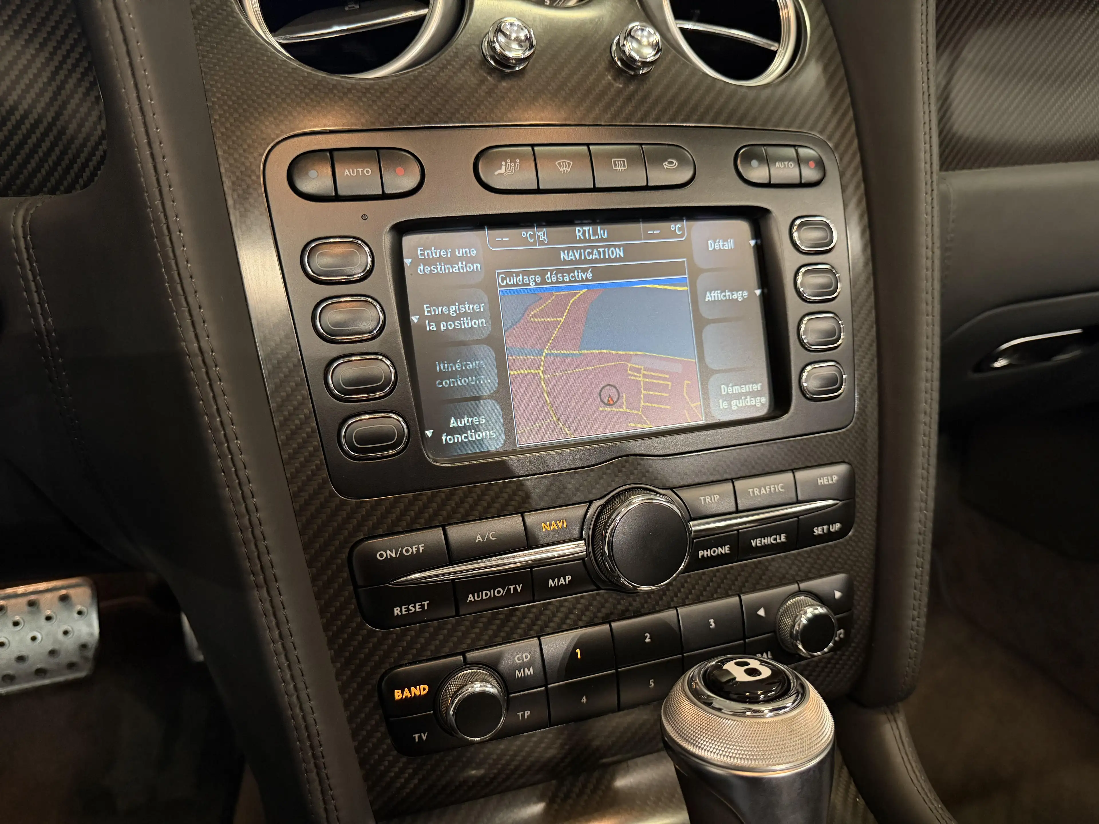 Bentley Continental Supersport Cabrio — photo 13