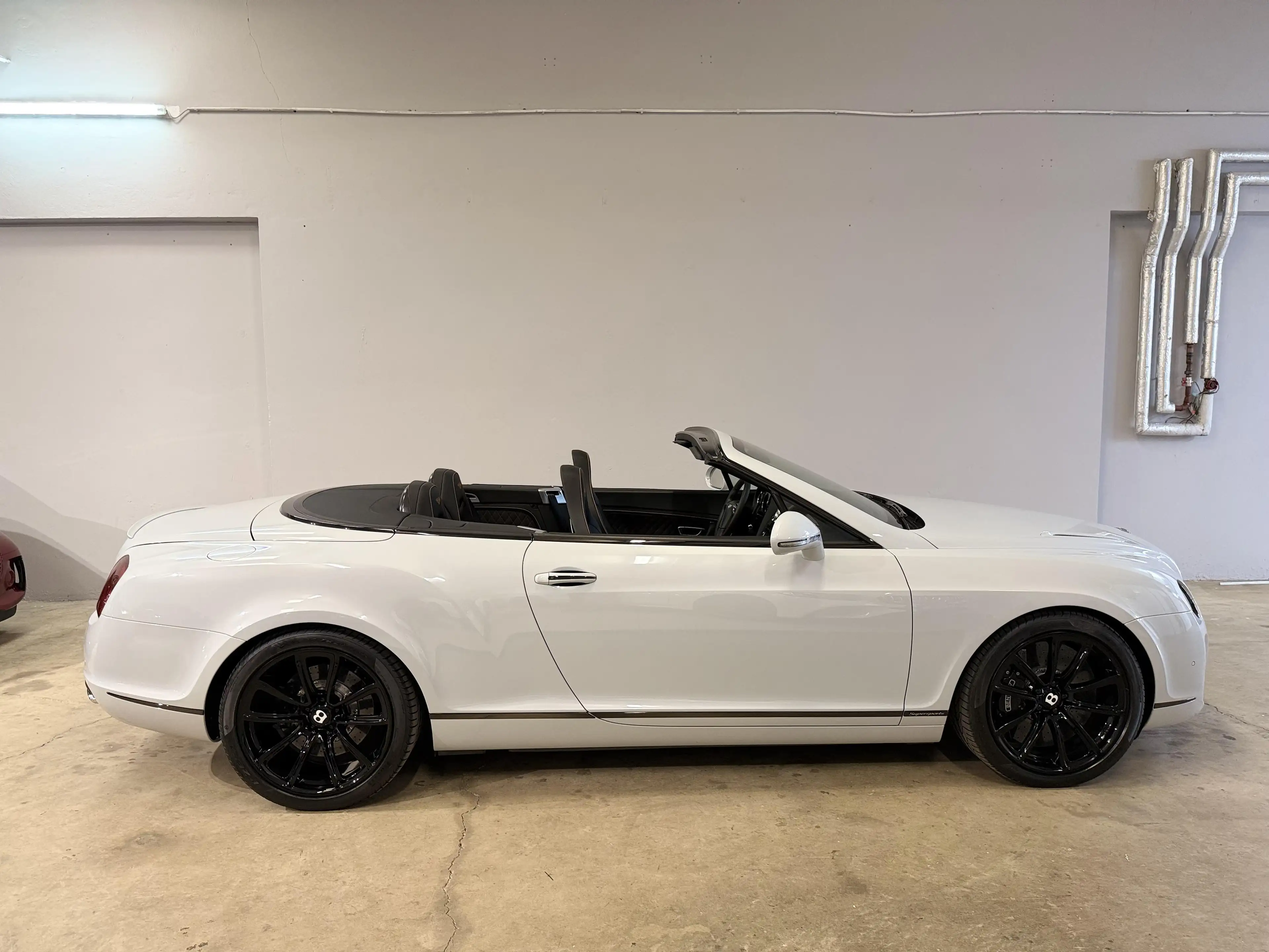 Bentley Continental Supersport Cabrio — photo 6