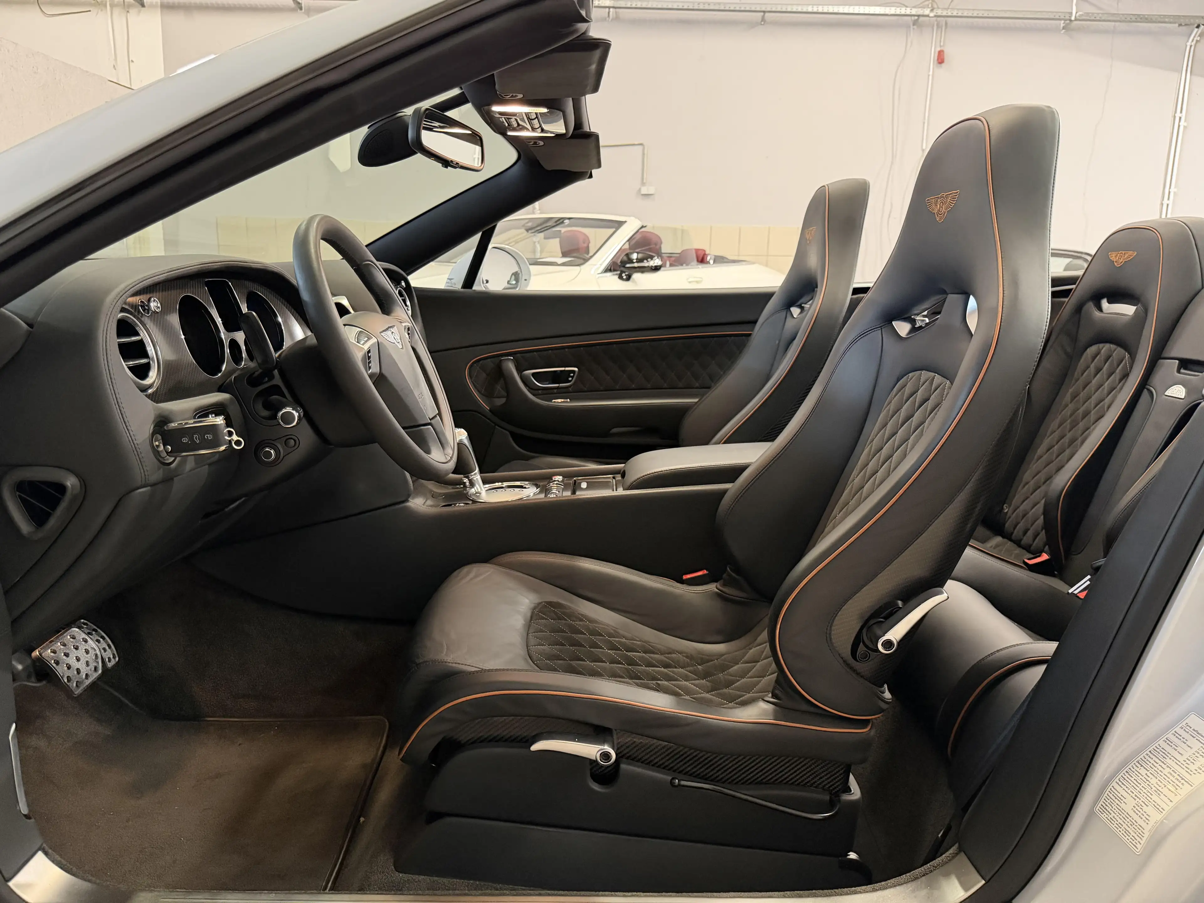Bentley Continental Supersport Cabrio — photo 9