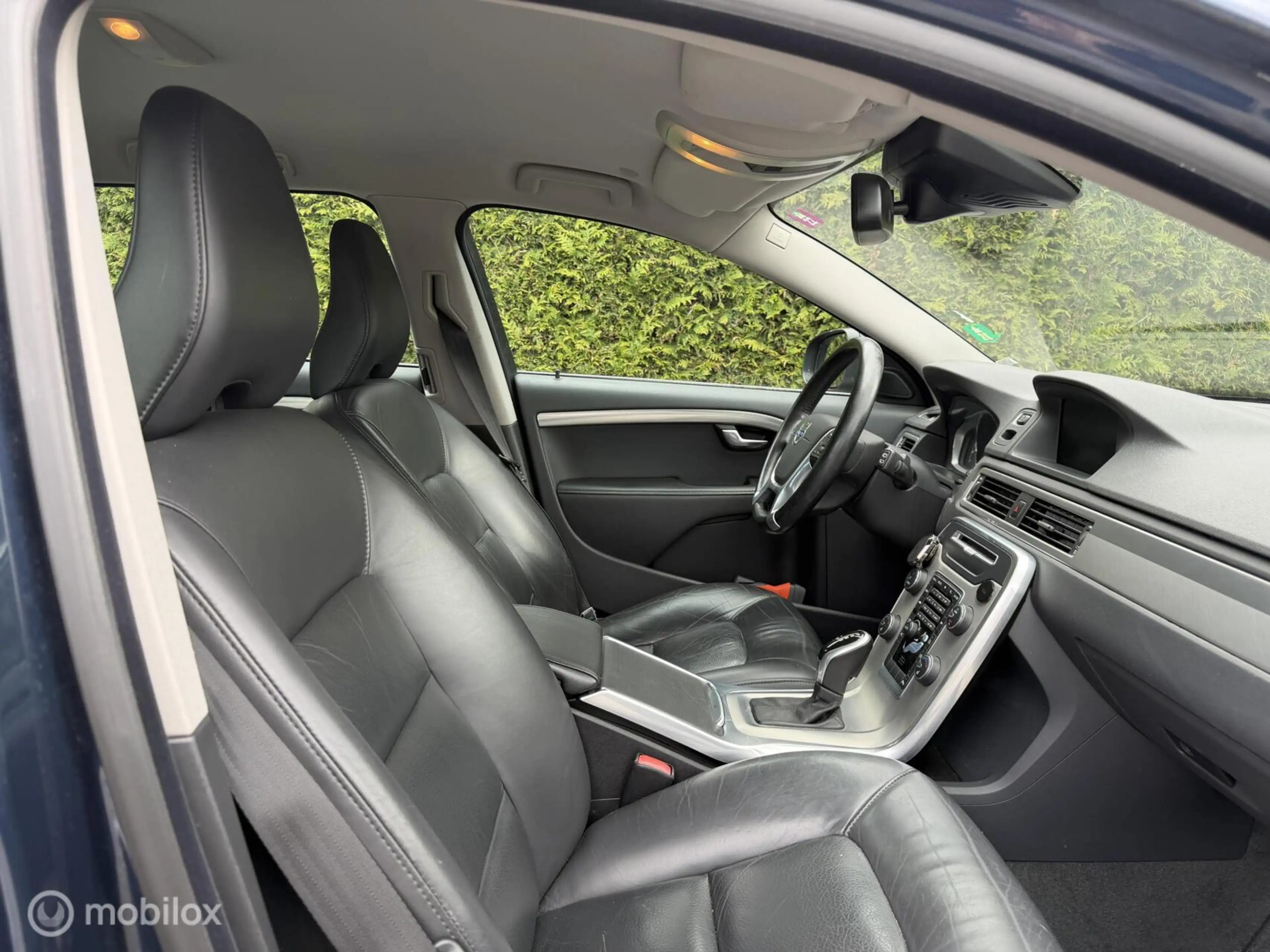 Volvo V70 1.6 T4 Automaat Trekhaak Navi Cruise Leder — photo 5