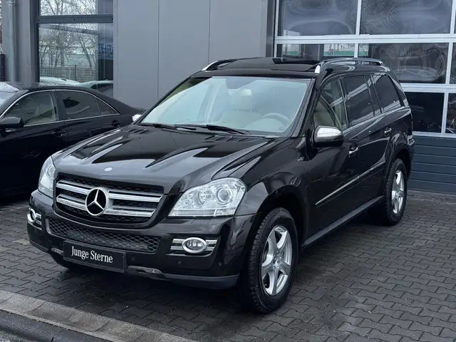 Mercedes-Benz GL 350 / 320 CDI 4Matic Faceliftmodell
