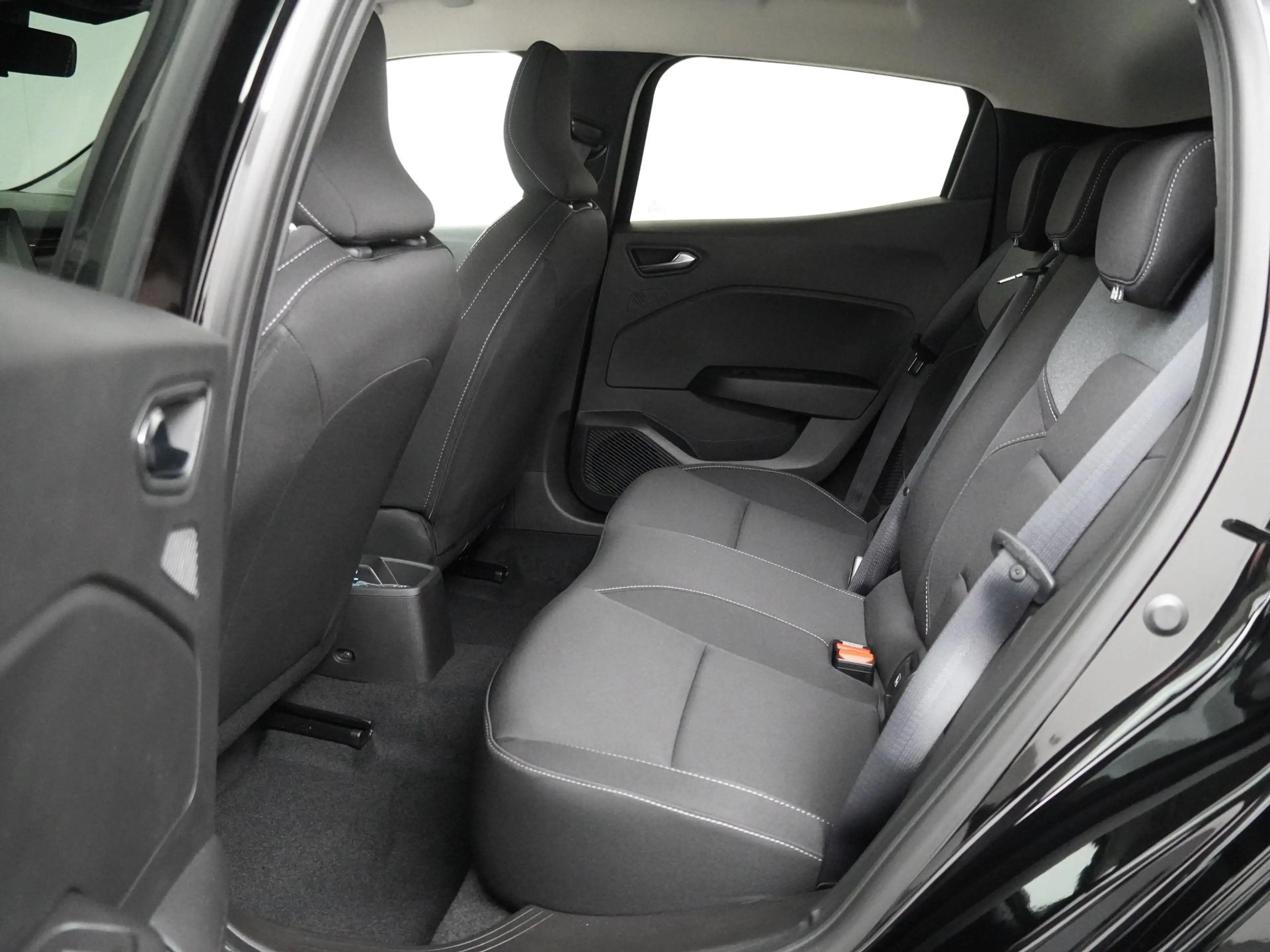Mitsubishi Colt 1.6 HEV Intense | €4000 korting | Keyless entry & — photo 14
