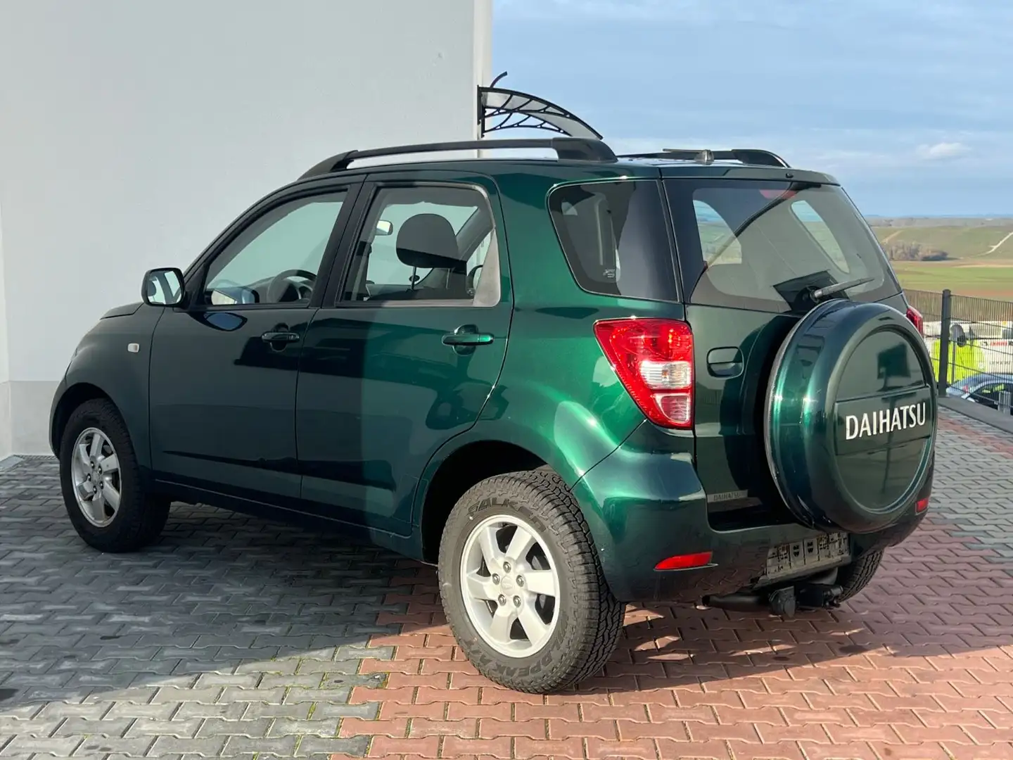 Daihatsu Terios 4WD Pirsch Top S*NUR 98TKM*AUTOMATIK*AHK* Zelená - 2