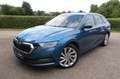 Skoda Octavia Combi First Edition Navi LED AHK Kamera Blau - thumbnail 1