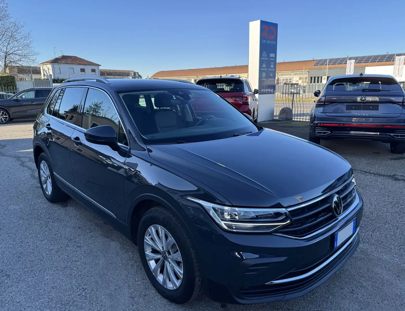 Volkswagen Tiguan 2.0 tdi Life 150cv DSG / NO VINCOLI Grigio - 2