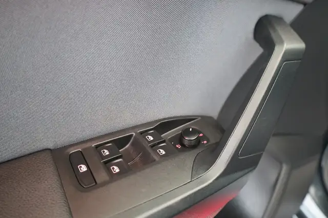 Seat Arona view 14