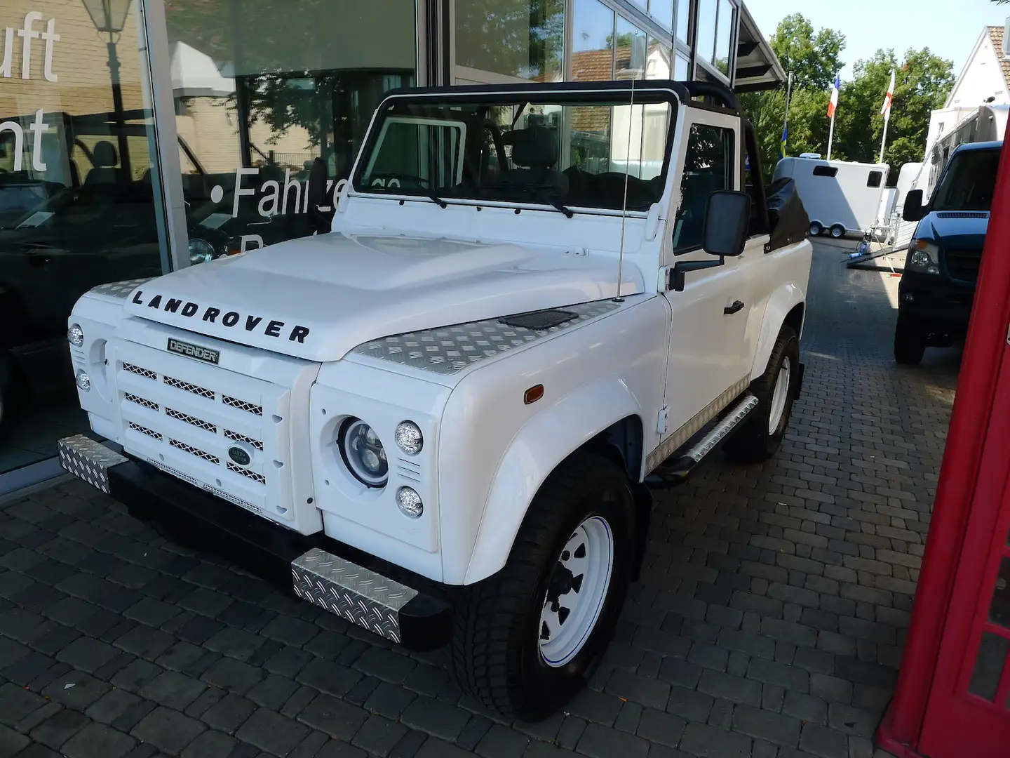 Land Rover Defender 90 Soft Top Cabrio / Exclusive Edition Blanc - 2