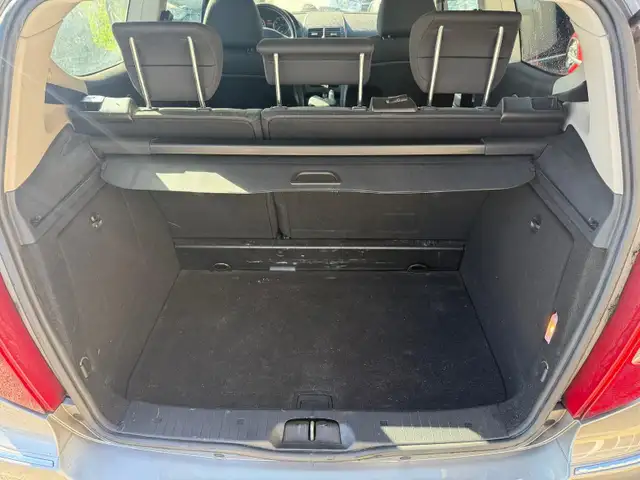Mercedes-Benz A-Class view 10