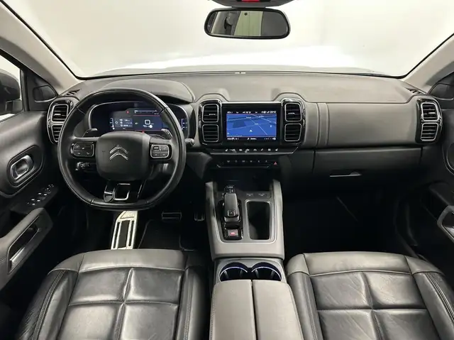 Citroen C5 Aircross view 2