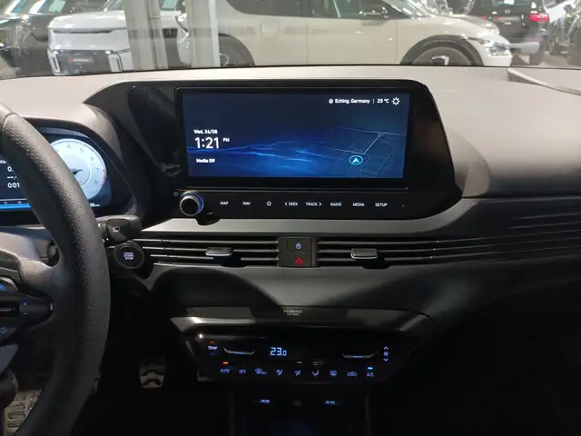 Hyundai i20 view 12