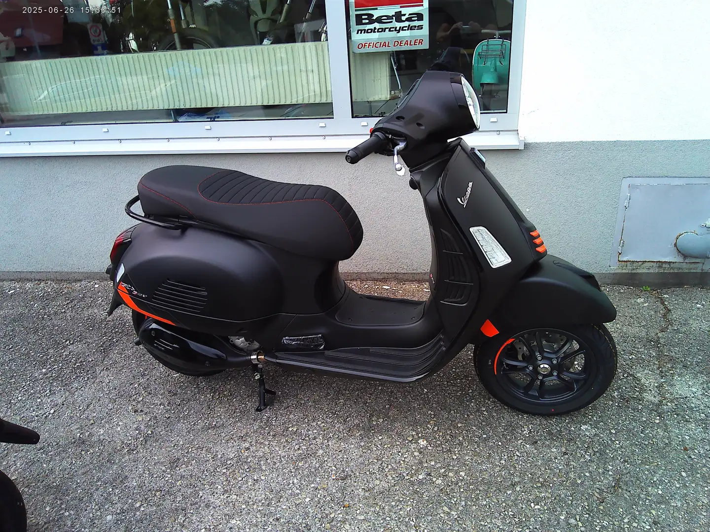 Vespa GTS Super Sport 310 Super Sport Noir - 2