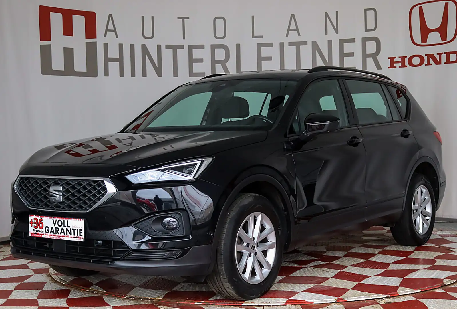 SEAT Tarraco 2,0 TDI Style DSG / 7-Sitzer / AHV / ACC / NAVI Schwarz - 1