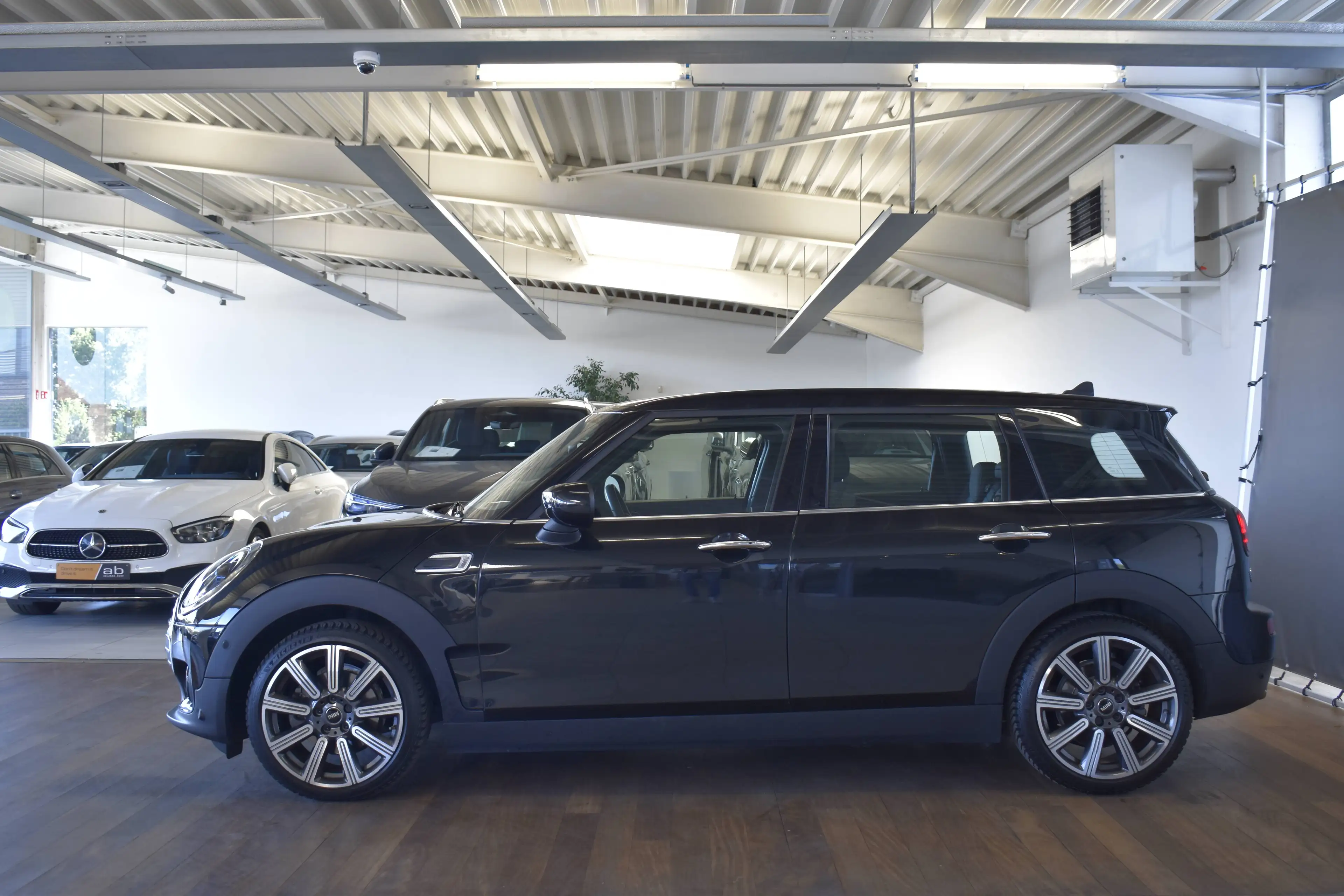 MINI Cooper Clubman COMFORT ACCESS, CARPLAY, LED, 18" INCH — photo 6
