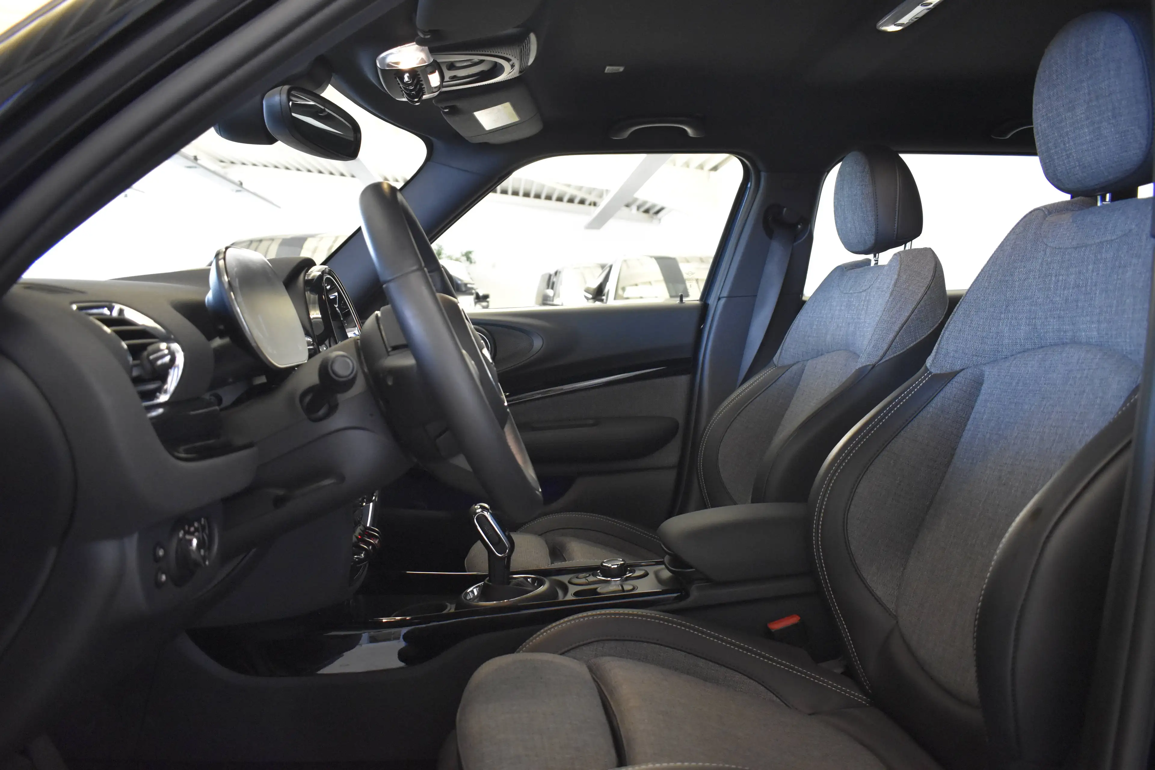 MINI Cooper Clubman COMFORT ACCESS, CARPLAY, LED, 18" INCH — photo 7